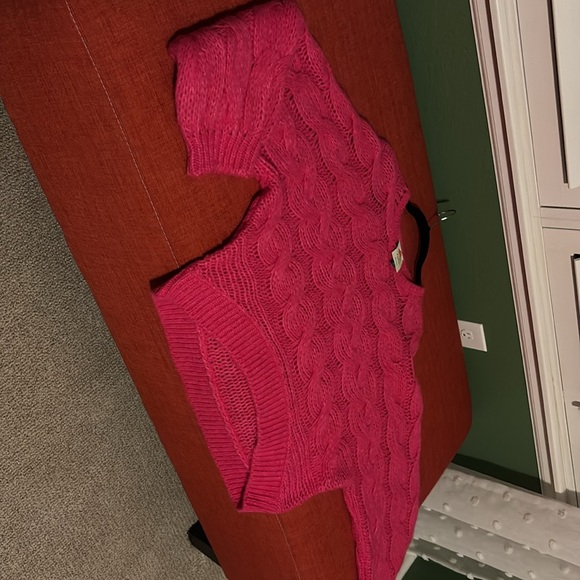 Pretty Farm Rio cable knit sweater. - Picture 4 of 9